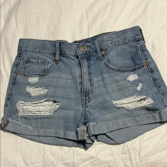 Aeropostale Size 10 Distressed Mom Short Jean Shorts - Picture 1 of 11